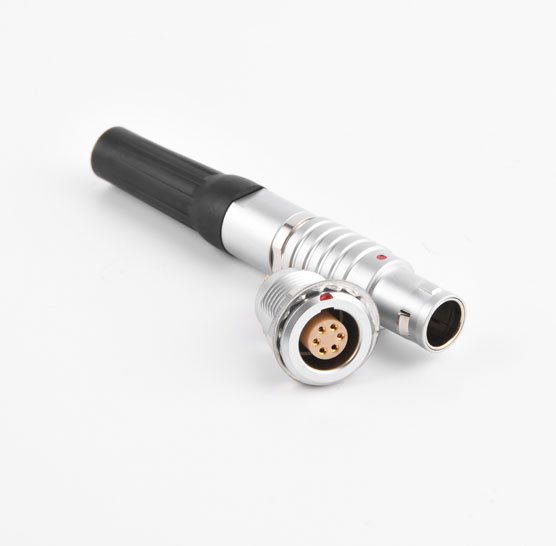 1688783759135685.jpg 1B6芯插頭+插座.jpg