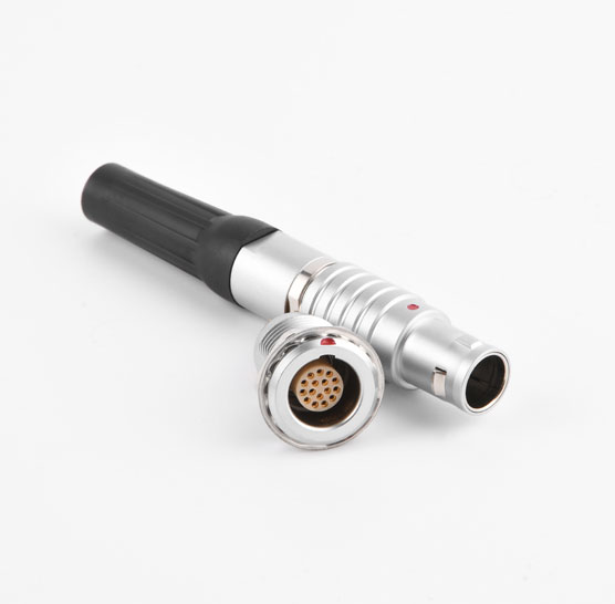 1688785762203752.jpg 1B16芯插頭+插座.jpg